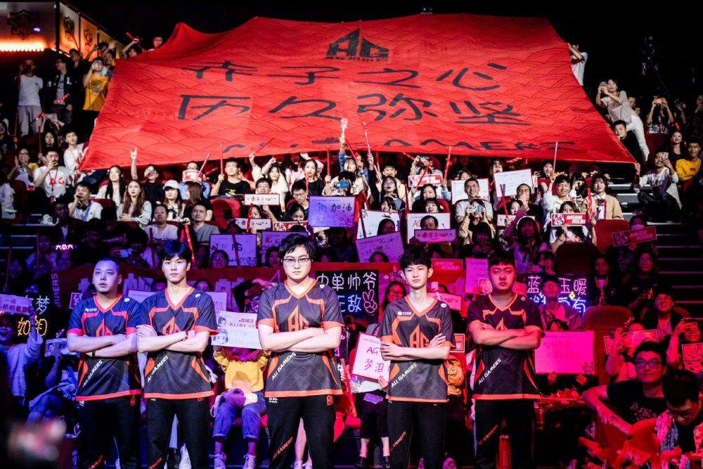 还是晏紫豪