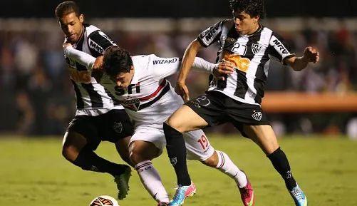 阎菁在短杆 阎菁在短杆