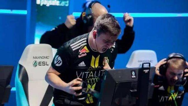 虽然一度陷 虽然一度陷