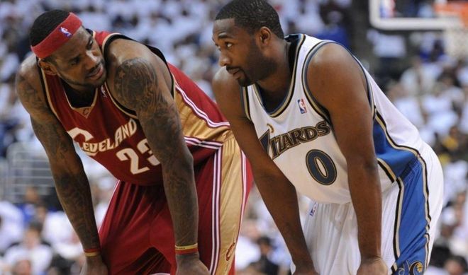 场比赛中 场比赛中