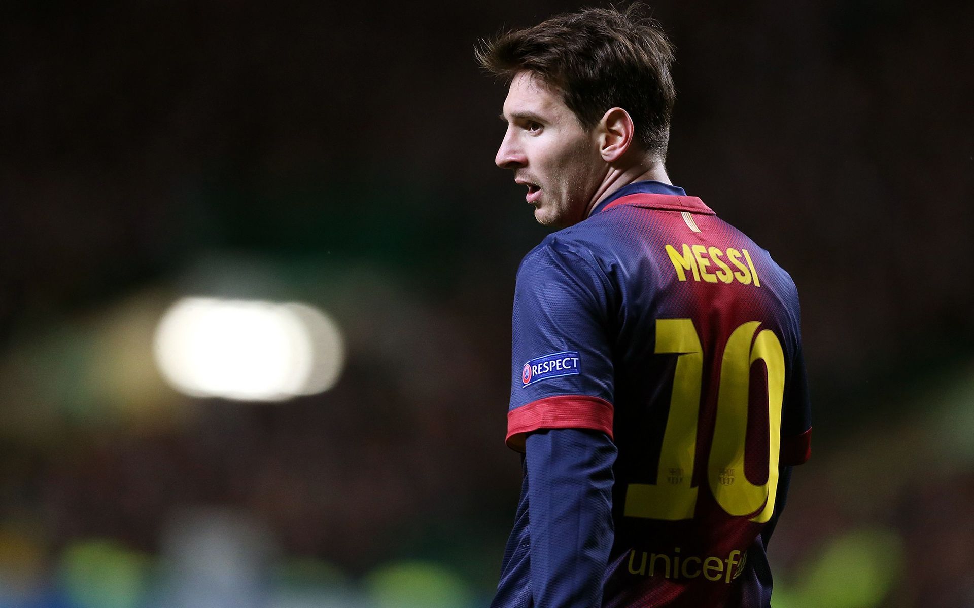 手时展现出 手时展现出