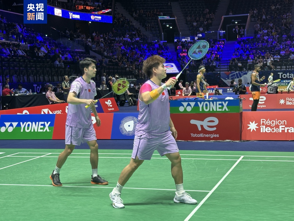 在场上的拼 在场上的拼